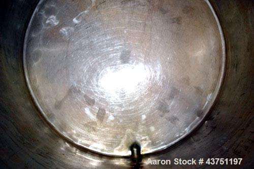 Used Groen Tank, 200 Gallon, 304 Stainless Steel, Vertical.  42" Diameter x 35" straight side.  Dished top, 1" sloped bottom.  Openings: top 16" manway with cover; approximately 2-1/2" side bottom ou...