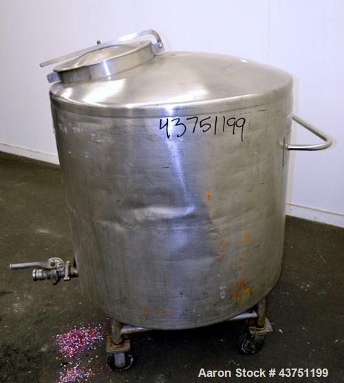 Used Groen Tank, 200 Gallon, 304 Stainless Steel, Vertical.42" Diameter x 35" straight side.Dished top, 1" sloped bottom.Openings:top 16" manway with cover; approximately 2-1/2" side bottom outlet.Mo...