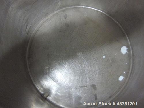 Used Groen Tank, 200 Gallon, 304 Stainless Steel, Vertical.  42" Diameter x 35" straight side.  Dished top, 1" sloped bottom.  Openings:  top 16" manway with cover; approximately 2-1/2" side bottom o...