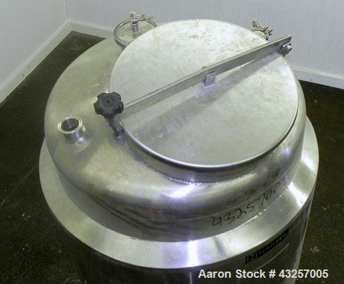 Used Hartel Tank, 125 Gallon (475 Liter), 316 Stainless Steel, Vertical. 30" Diameter x 40" straight side, dished top and bottom. Internal rated 0 psi at 93 degrees C (200 F). (1) Spray ball. Sidewal...
