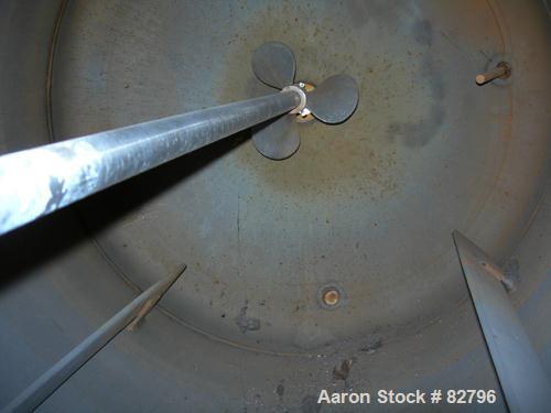 USED: Iron and Steel Contracting Co pressure tank, 190 gallon, 316 stainless steel, vertical. 36" diameter x 40" straight side. Dished top and bottom. Internal rated 15 psi at 125 deg F. Chemineer ag...