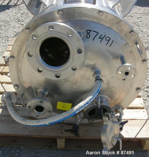 USED: Lee tank, 40 gallon, 304 stainless steel, vertical. 24" diameter x 20" straight side x 20" cone. Dish bolt on top. Off center Lightnin agitator, model V5C18N. 1" diameter 2 piece shaft with a 3...