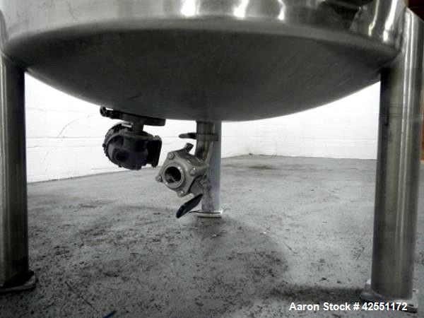 Used 1000 Liter Stainless Steel Lee Tank, Model 1000LDBT