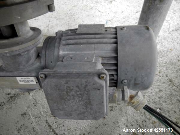 Used 1000 Liter Stainless Steel Lee tank, Model 1000LDBT