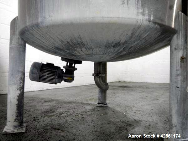Used 1000 Liter Stainless Steel Lee tank, Model 1000LDBT