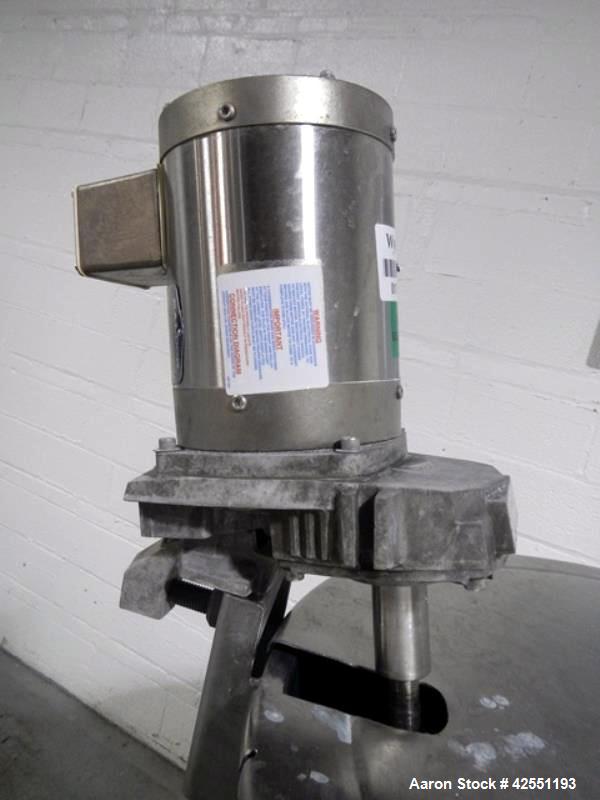 Used 1000 Liter Stainless Steel Lee Tank, Model 1000LSS