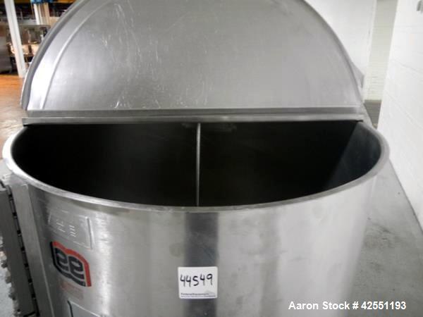 Used 1000 Liter Stainless Steel Lee Tank, Model 1000LSS