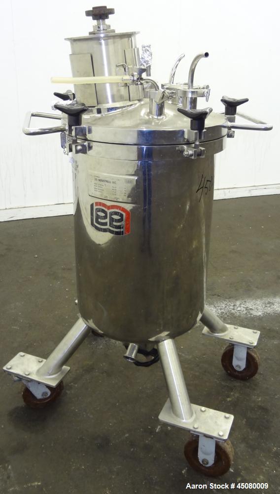 Used 100 Liter Stainless Steel Lee Industries Pressure Tank, Model 100CBT