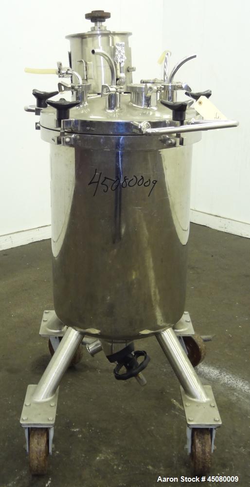 Used 100 Liter Stainless Steel Lee Industries Pressure Tank, Model 100CBT