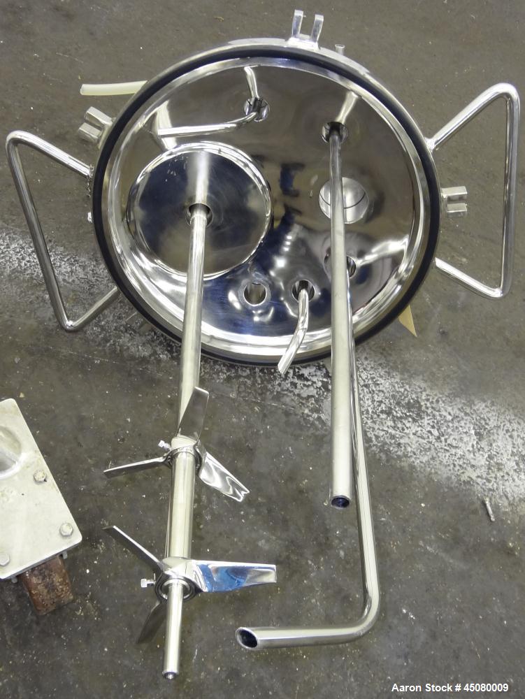 Used 100 Liter Stainless Steel Lee Industries Pressure Tank, Model 100CBT