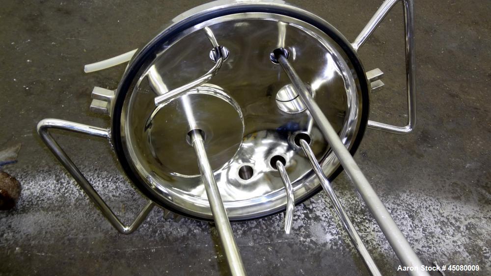 Used 100 Liter Stainless Steel Lee Industries Pressure Tank, Model 100CBT