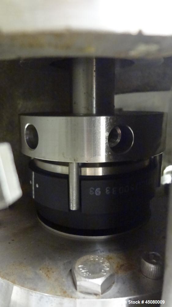 Used 100 Liter Stainless Steel Lee Industries Pressure Tank, Model 100CBT