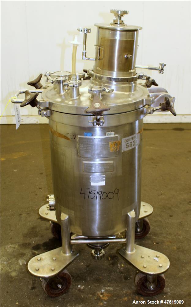 Used Lee Industries Mix Tank, Model 100LCBT, 26.4 Gallon (100 Liter), 316 Stain