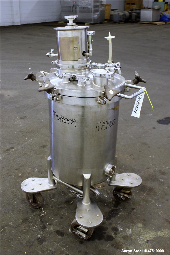 Used Lee Industries Mix Tank, Model 100LCBT, 26.4 Gallon (100 Liter), 316 Stain