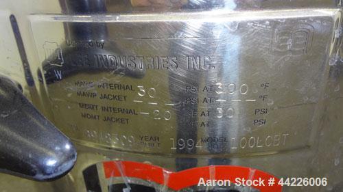 Used Lee Industries Stainless Steel Pressure Tank, 26.4 Gallon, Model 100LCBT