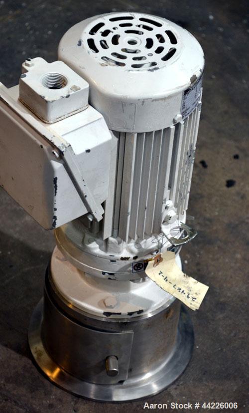 Used Lee Industries Stainless Steel Pressure Tank, 26.4 Gallon, Model 100LCBT