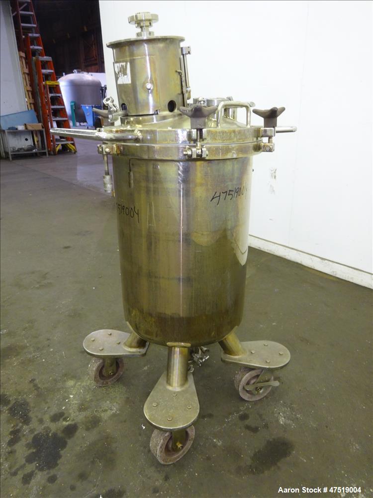 Used- Lee Industries Mix Tank, Model 100LCBT, 26.4 Gallon (100 Liter), 316 Stain