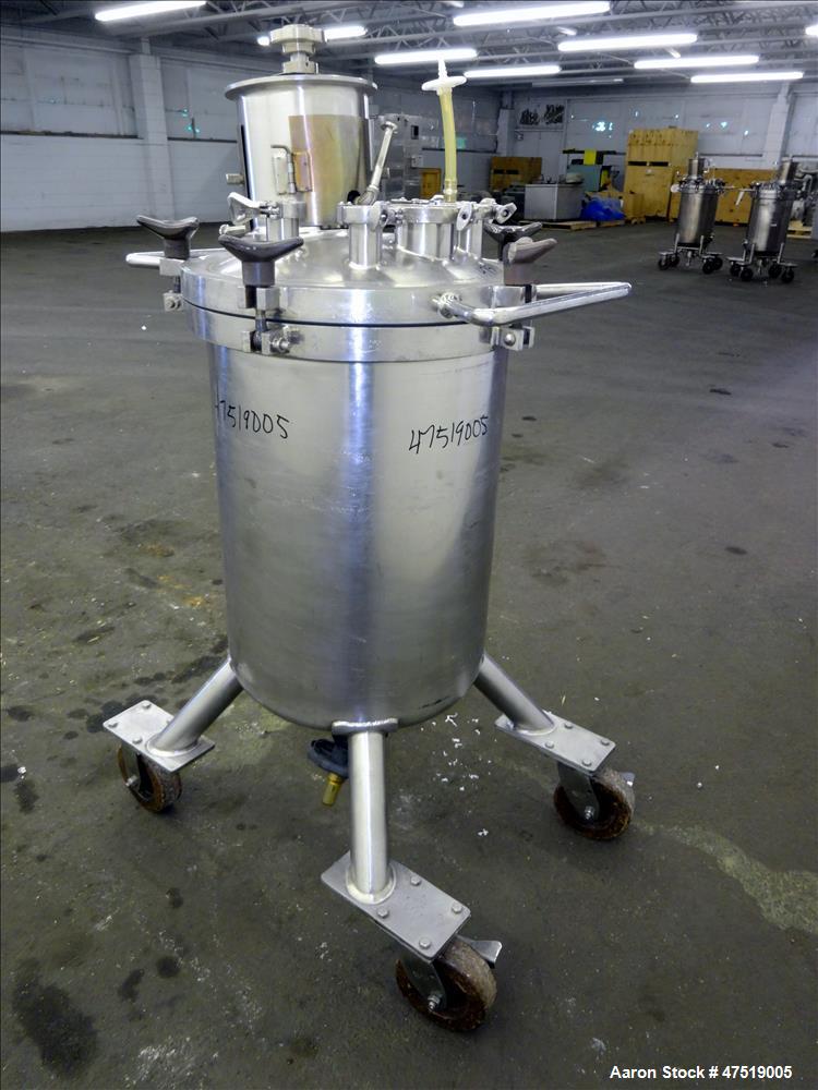 Used Lee Industries Mix Tank, Model 100LCBT, 26.4 Gallon (100 Liter), 316 Stain
