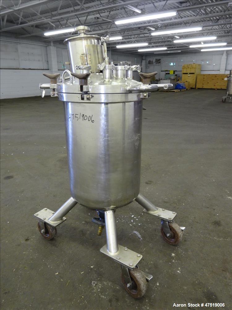 Used Lee Industries Mix Tank, Model 100LCBT, 26.4 Gallon (100 Liter), 316 Stain