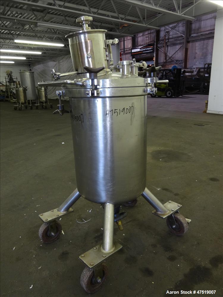 Used- Lee Industries Mix Tank, Model 100LCBT, 26.4 Gallon (100 Liter), 316 Stain