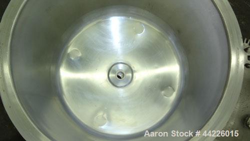 Used 26.4 Gallon Stainless Steel Lee Industries Pressure Tank, Model 100LDBT