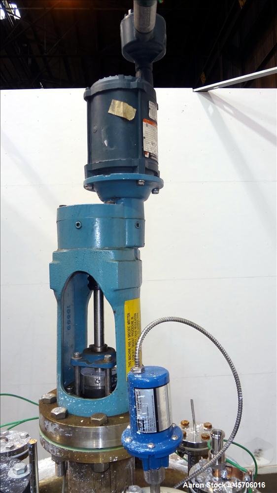 Used Lee Industries Pressure Tank, 113 Gallon, Model 119DBT, Teflon coated 316 Stainless Steel, Vertical, 35" straight side x 30" diameter, flat top with bolt on cover, dish bottom. Internal rated FV...