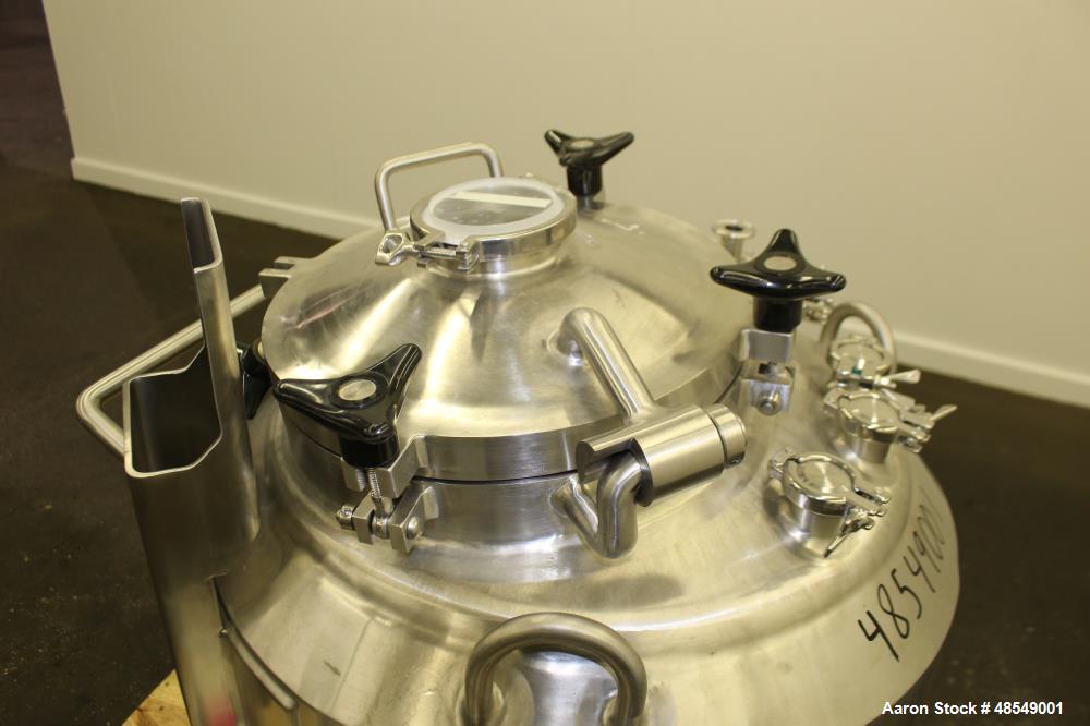 Used Lee Industries Pressure Tank, 31.7 Gallon (120 Liter), Model 120LSS, 316L