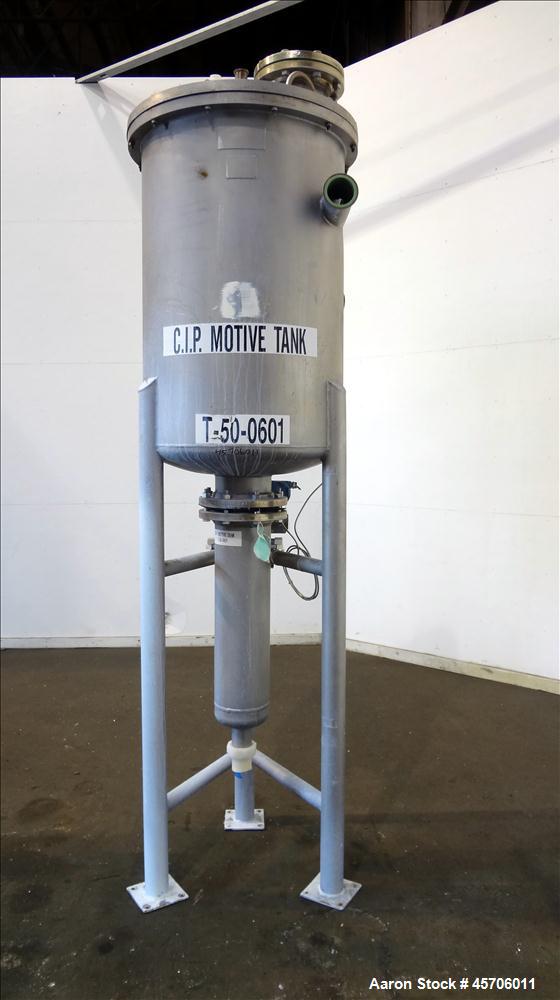 Used Lee Industries Teflon Lined Pressure Tank, 144 Gallon, Model 144DBT, 316 Stainless Steel, Vertical. 30" Diameter x 44" straight side, dished bolt top, dished bottom. Internal rated Full Vacuum/1...