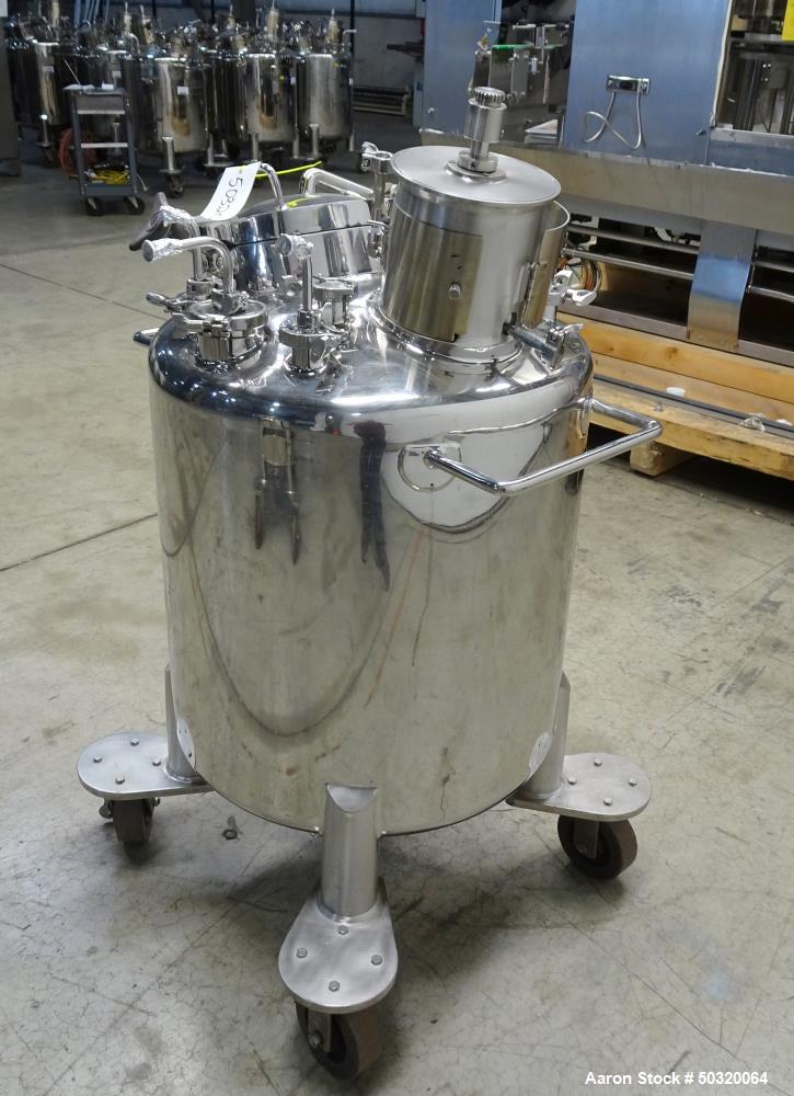 Used- Lee Industries Pressure Mix Tank, 200 Liter, Model 200 LDBT