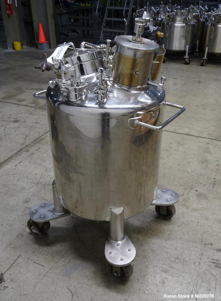 Used Lee Industries Pressure Mix Tank, 200 Liter, Model 200 LDBT