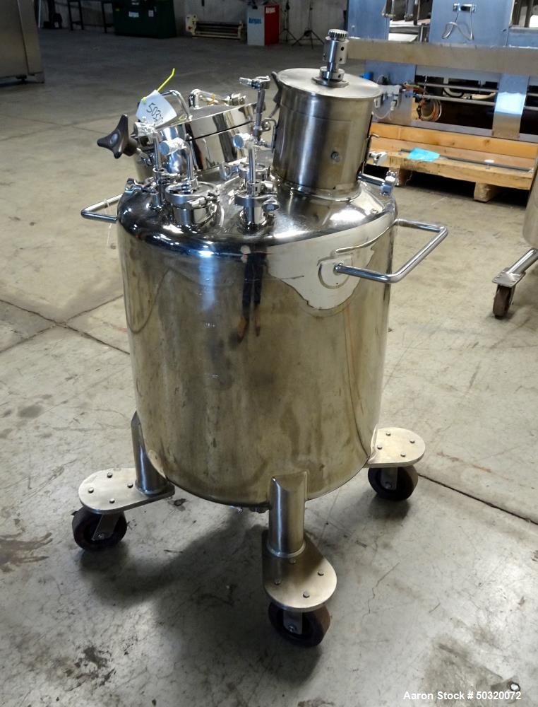 Used- Lee Industries Pressure Mix Tank, 200 Liter, Model 200 LDBT