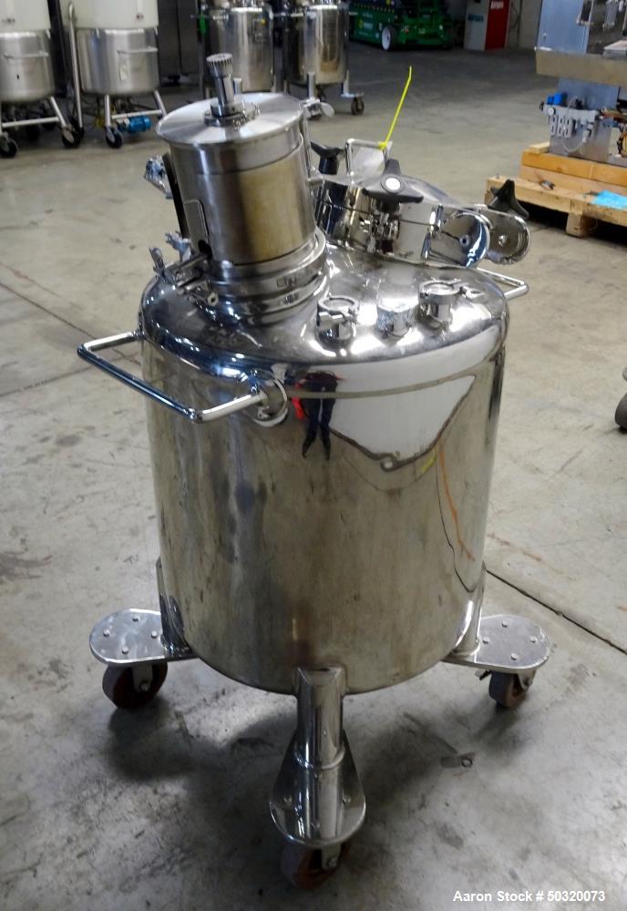 Used- Lee Industries Pressure Mix Tank, 200 Liter, Model 200 LDBT