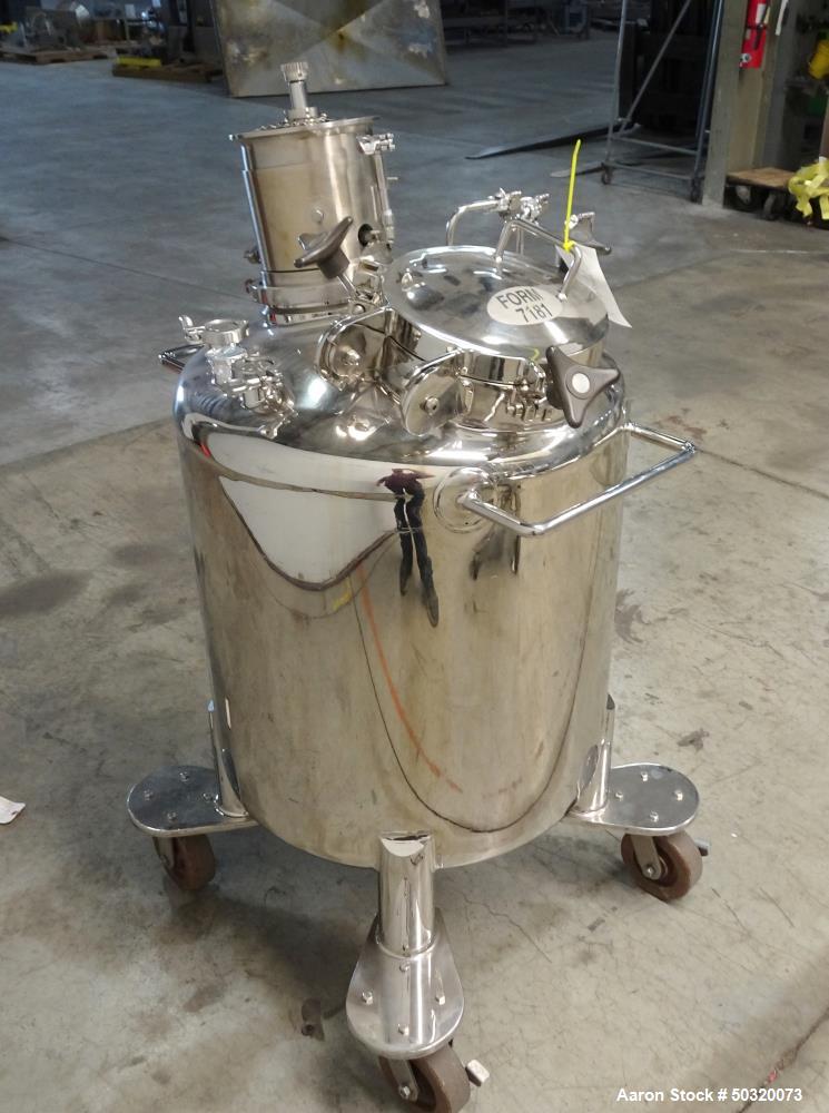 Used- Lee Industries Pressure Mix Tank, 200 Liter, Model 200 LDBT