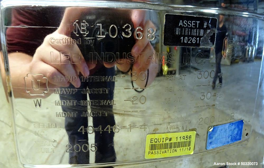 Used Lee Industries Pressure Mix Tank, 200 Liter, Model 200 LDBT