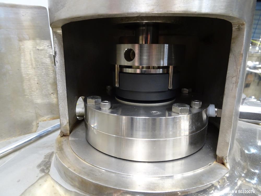 Used Lee Industries Pressure Mix Tank, 200 Liter, 316L Stainless Steel, Vertical