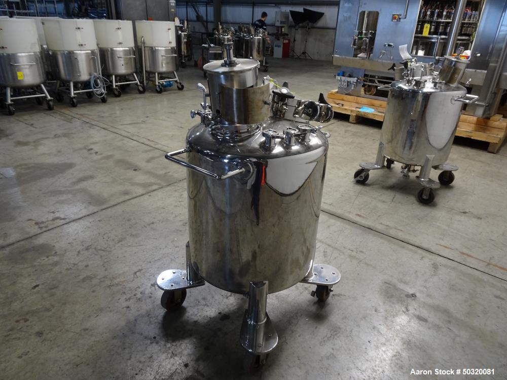 Used Vertical, Industrial Pressure Mix Tank, 200 Liter, Manufactured by Lee Industries Model 200 LDBT