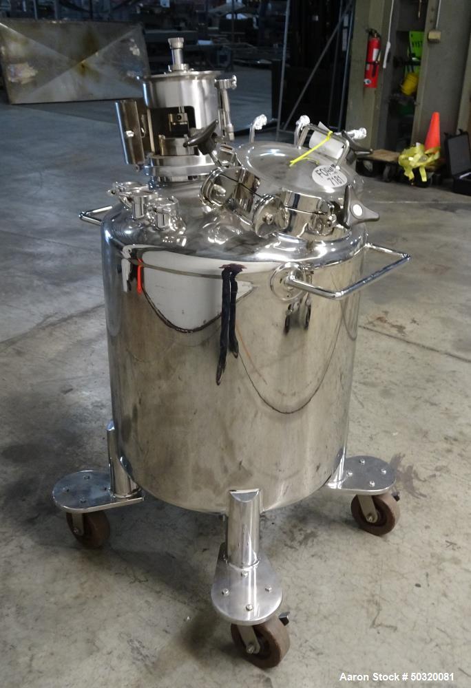 Used Vertical, Industrial Pressure Mix Tank, 200 Liter, Manufactured by Lee Industries Model 200 LDBT