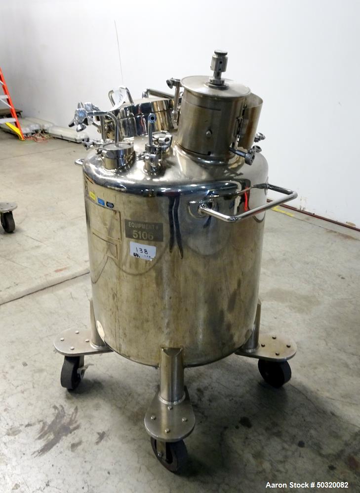 Used- Lee Industries Pressure Mix Tank, 200 Liter, Model 200 LDBT