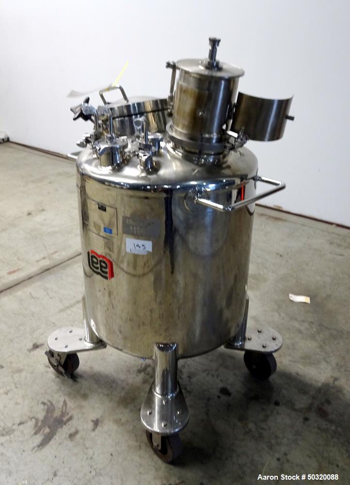 Used- Lee Industries Pressure Mix Tank, 200 Liter, Model 200 LDBT