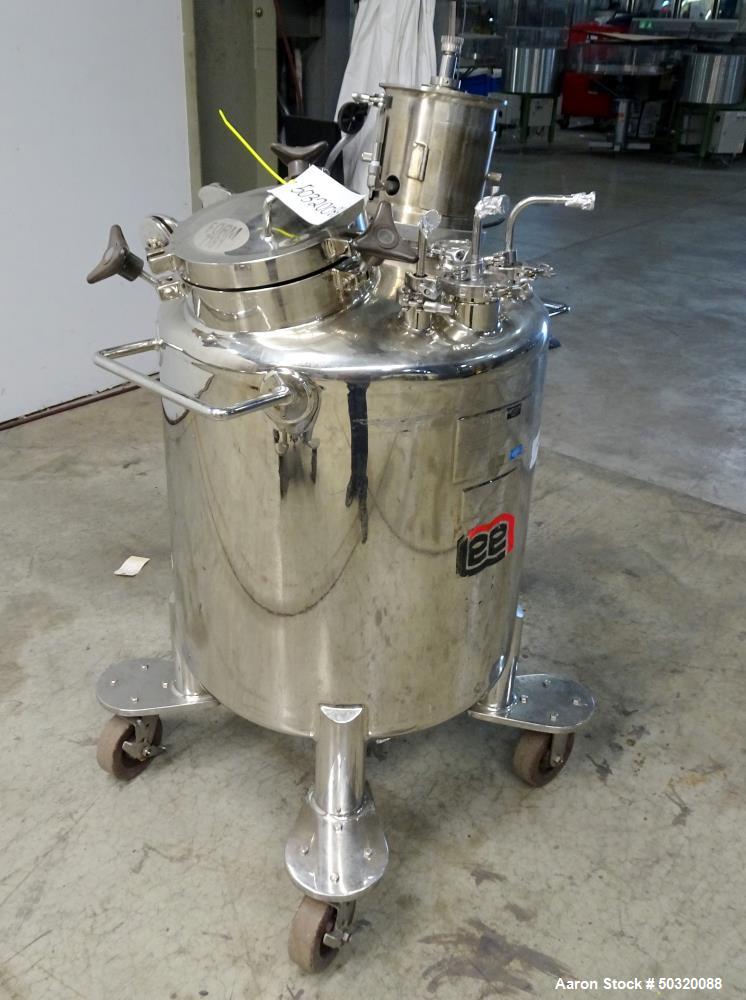 Used Lee Industries Pressure Mix Tank, 200 Liter, Model 200 LDBT