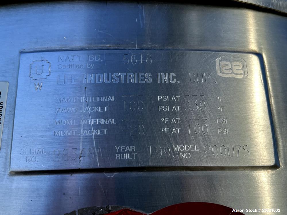 Lee Industries 200 Gallon Model 200U7S Stainless Steel Vertical Agitated Kettle