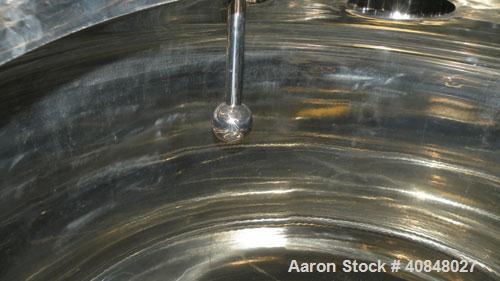 Used Lee Industries Polished Pressure Tank, Model 250DBT, 250 gallon, 316 stainless steel, vertical. 40" diameter x 42" straight side, dished top and bottom. Internal designed for vacuum service and ...