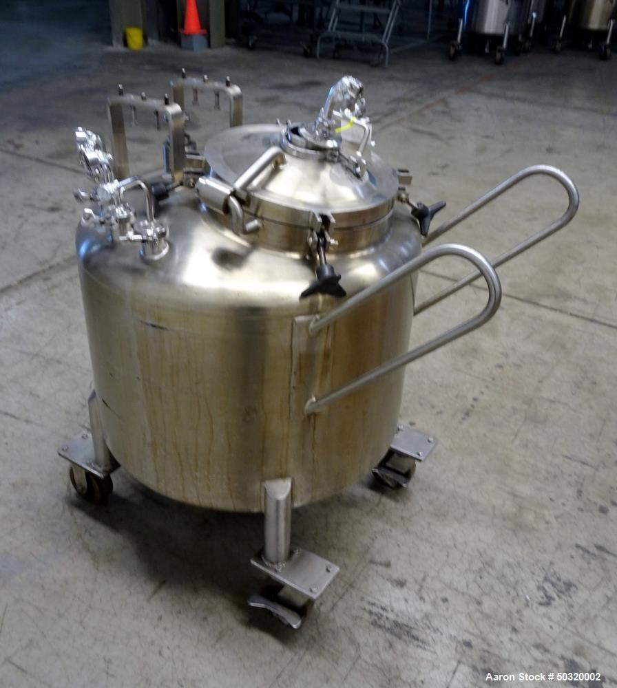 Used- Lee Industries Pressure Mix Tank, 250 Liter, Model 250 LDBT