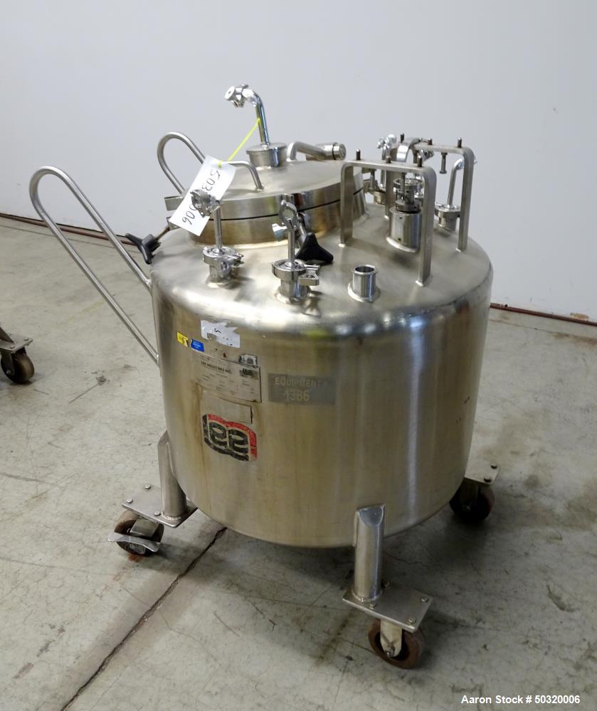 Used- Lee Industries Pressure Mix Tank, 250 Liter, Model 250 LDBT