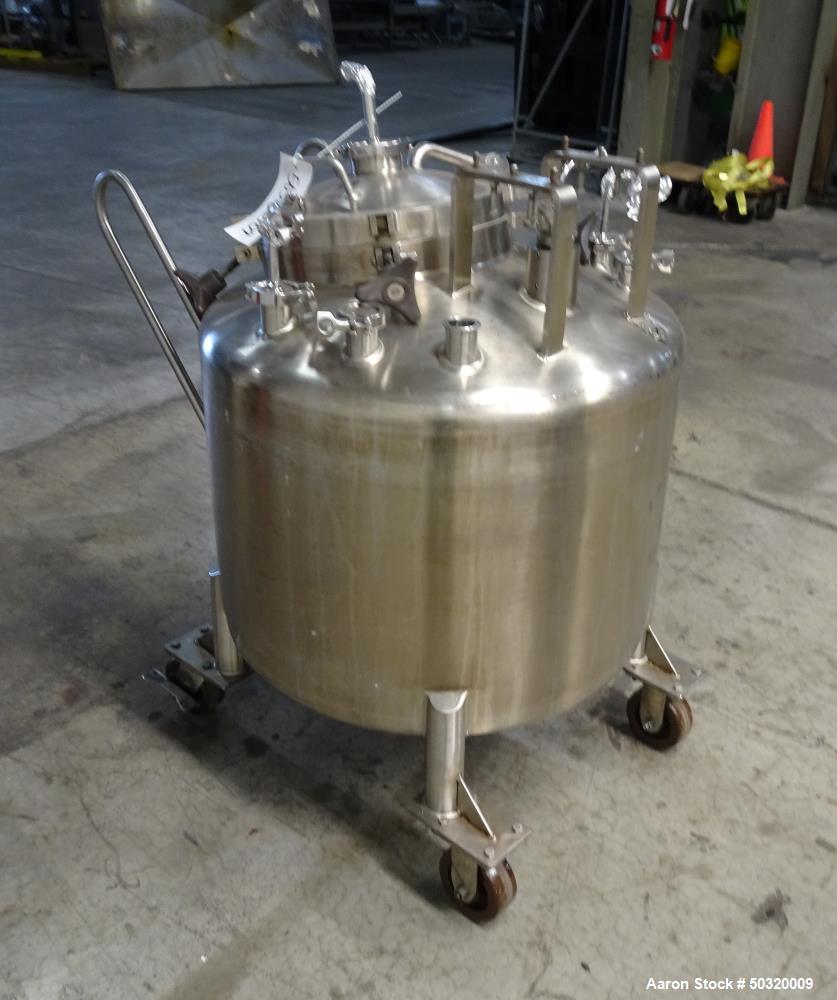 Used- Lee Industries Pressure Mix Tank, 250 Liter, Model 250 LDBT