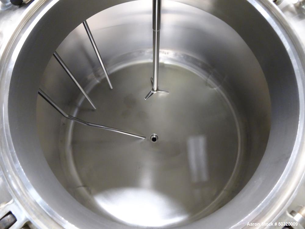 Used Lee Industries Pressure Mix Tank, 250 Liter, Model 250 LDBT