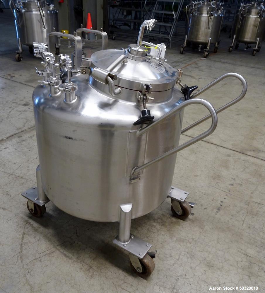 Used- Lee Industries Pressure Mix Tank, 250 Liter, Model 250 LDBT