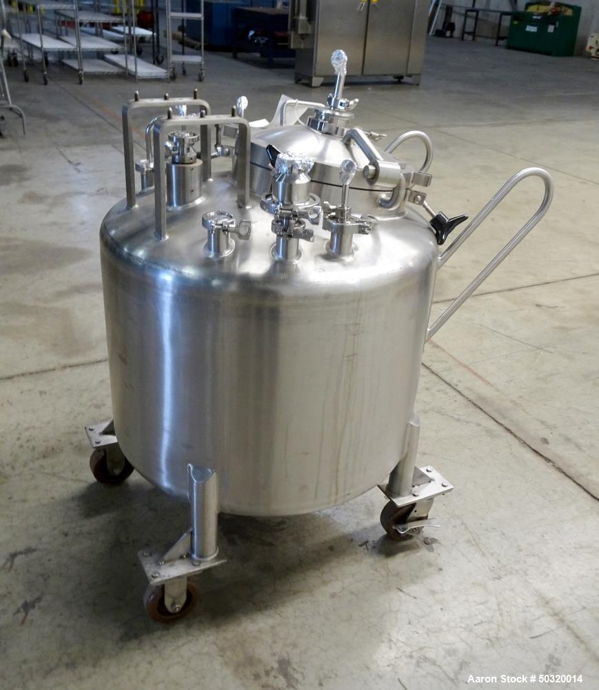 Used- Lee Industries Pressure Mix Tank, 250 Liter, Model 250 LDBT