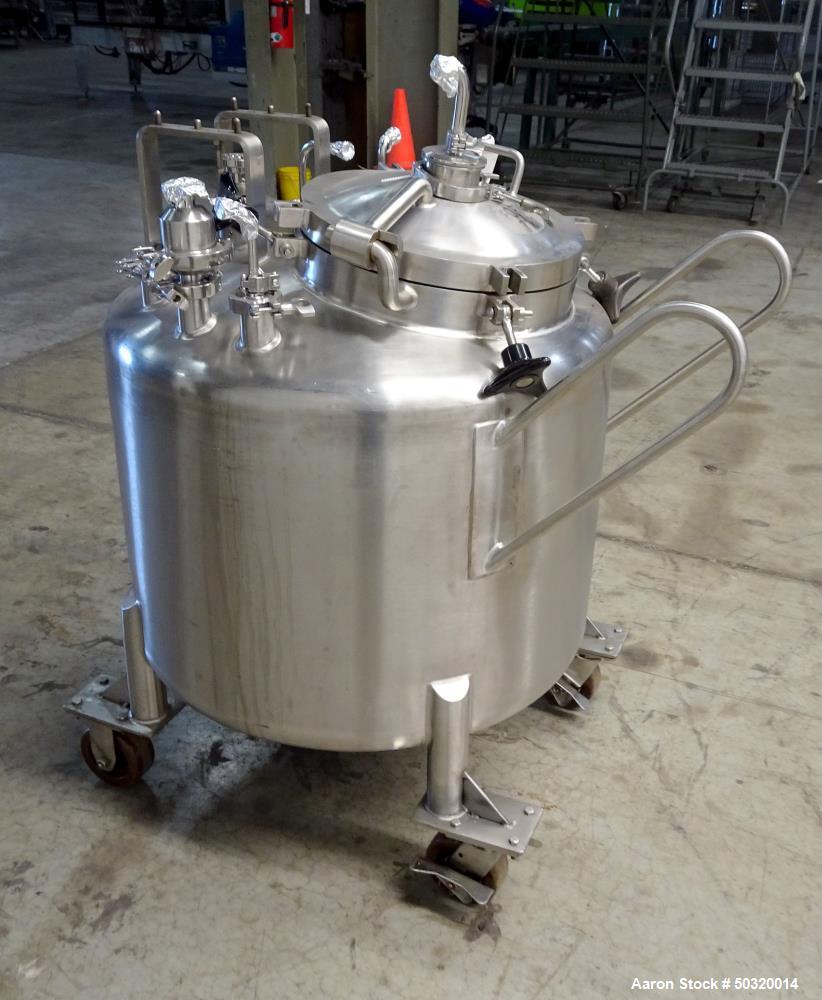 Used- Lee Industries Pressure Mix Tank, 250 Liter, Model 250 LDBT