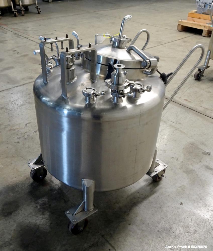 Used- Lee Industries Pressure Mix Tank, 250 Liter, Model 250 LDBT